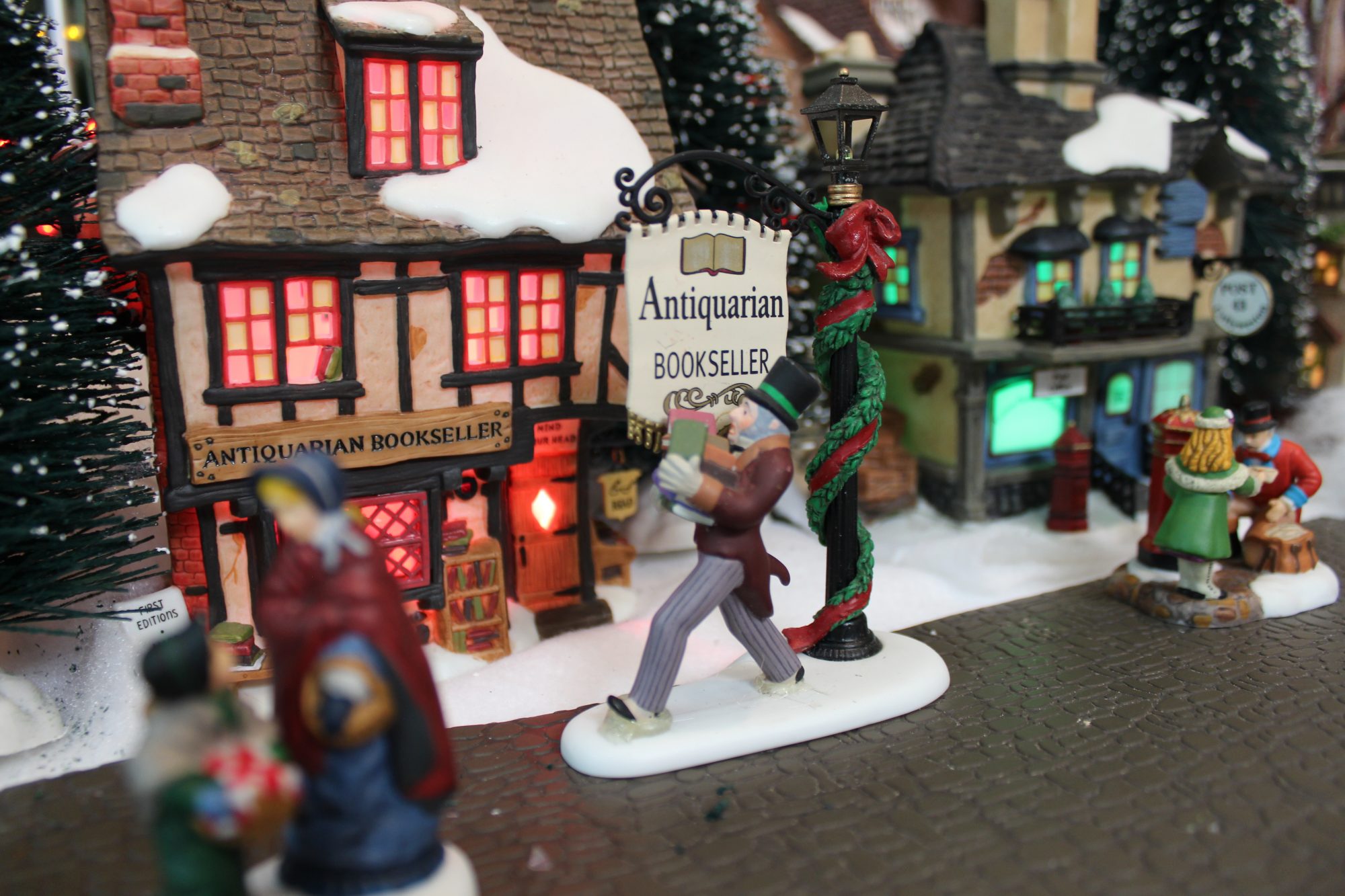 A Dickens Christmas: The Urban Family Holiday Exhibition