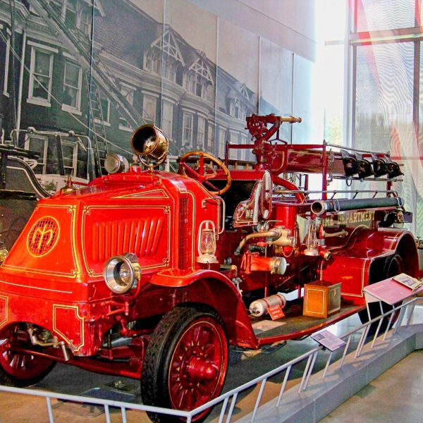 Fire-Engine-Mack-Truck-1-1.jpg