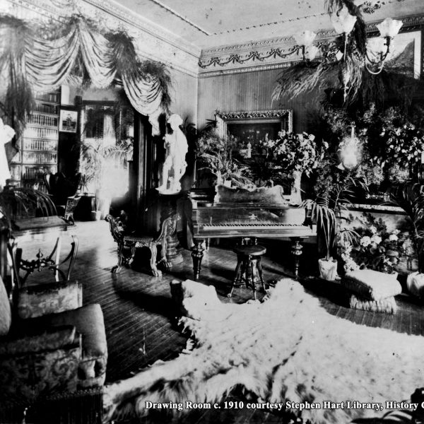 HCC_Drawing-Room-1910.jpg